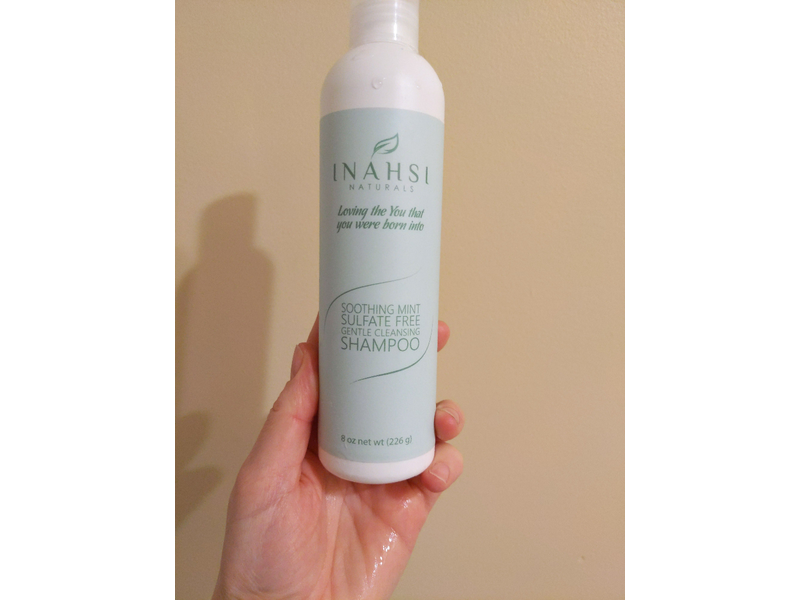 Inahsi Naturals Soothing Mint Sulfate-Free Gentle Cleansing Shampoo, 8 fl oz/237 mL