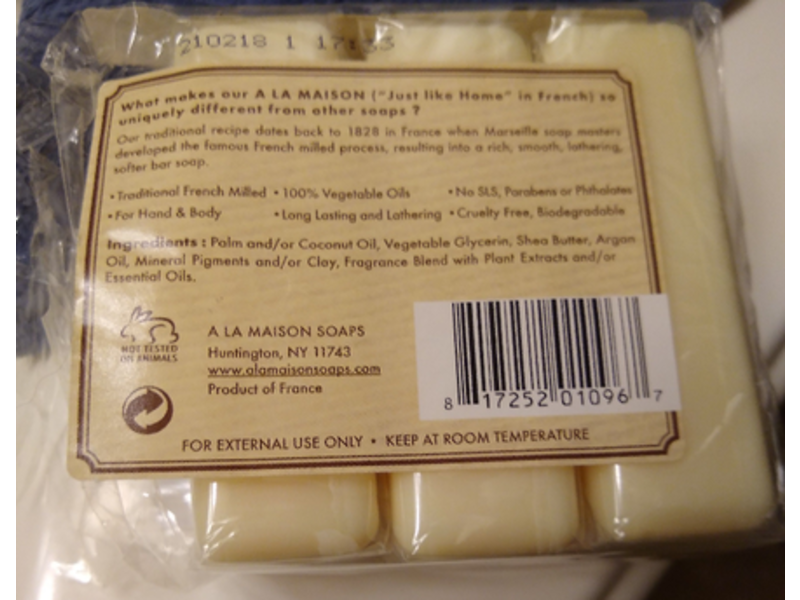 A La Maison Bar Soap, Sweet Almond, 14 oz/396 g, 4 Count