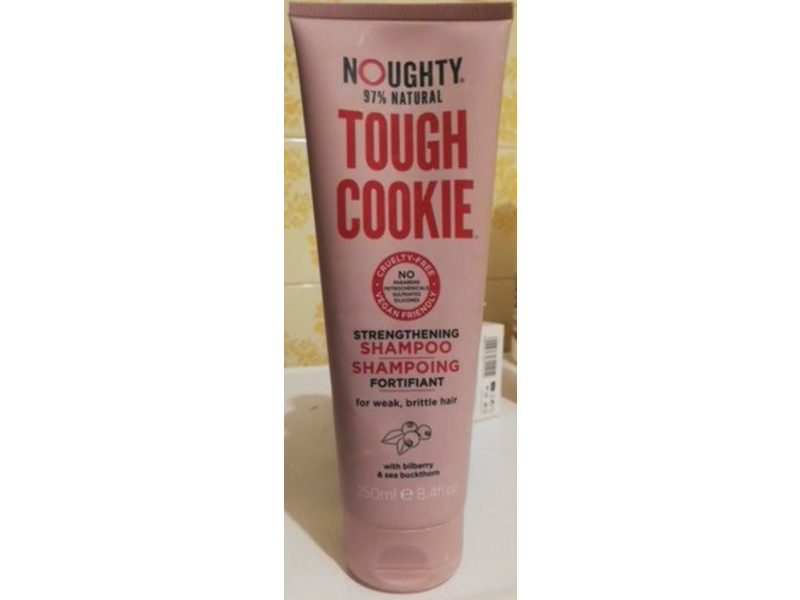 Noughty Tough Cookie Strengthening Shampoo, Bilberry & Sea Buckthorn, 8.4 fl oz/250 mL