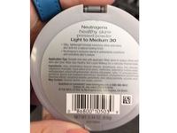 Neutrogena Healthy Skin Pressed Powder, Light To Medium 30,0.34 oz/96 g, Pack Of 2 - thumbnail 3