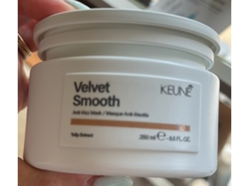 Keune Velvet Smooth Anti-Frizz Mask, Tulip Extract, 8.5 fl oz/250 mL