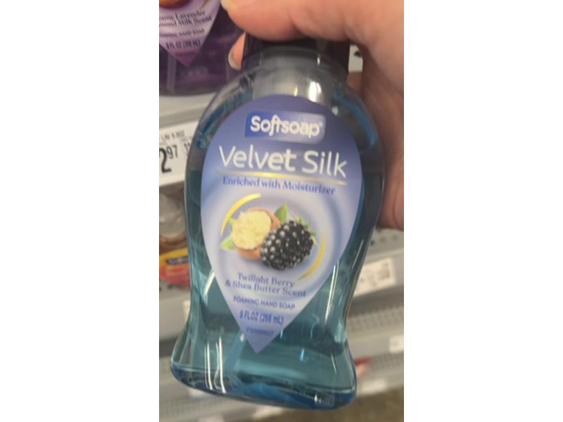 Softsoap Velvet Silk Foaming Hand Soap, Twilight Berry & Shea Butter Scent, 9 fl oz/266 mL