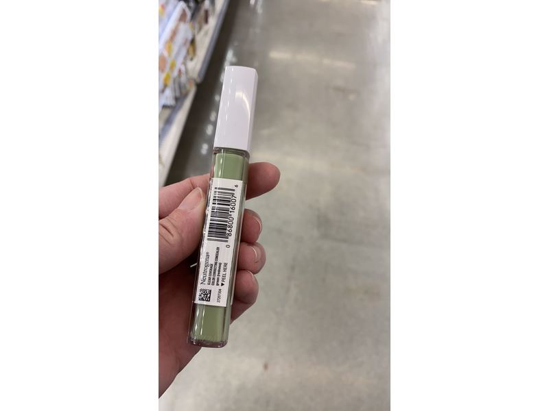 Neutrogena Clear Coverage Color Correcting Concealer, Green, 0.24 fl oz/7.1 mL