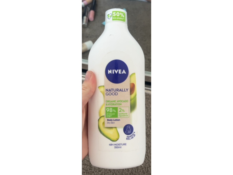 Nivea Naturally Good Moisture Body Lotion, Avocado & Hydration, 350 mL