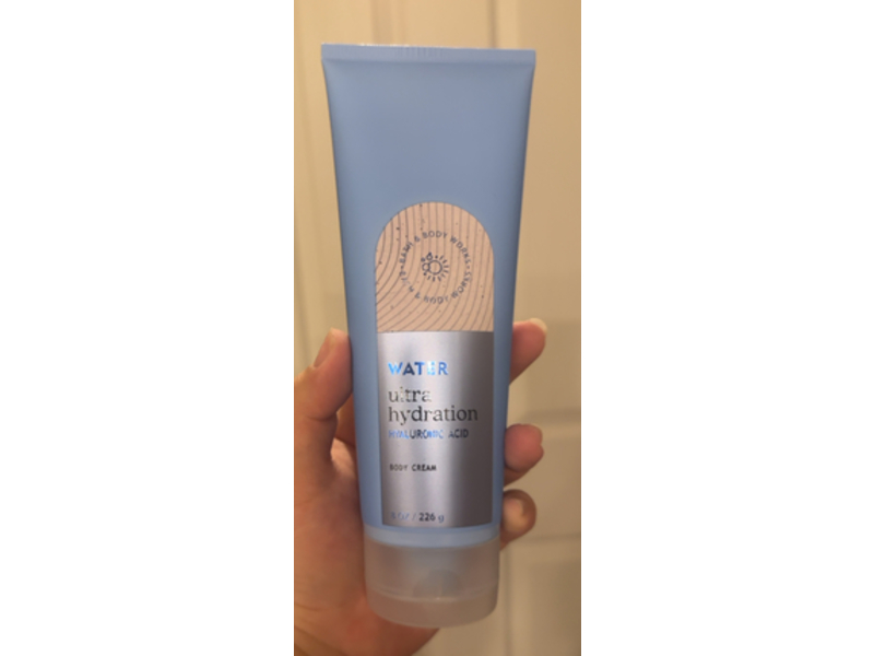 Bath & Body Works Water Ultra Hydration Body Cream, Hyaluronic Acid, 8 oz/226 g, Pack Of 2