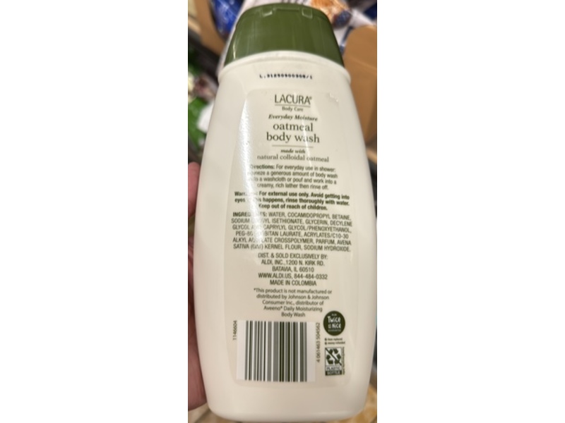 Lacura Everyday Moisture Body Wash, Oatmeal, 18 fl oz/532 mL.