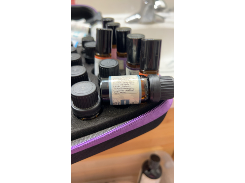 Vitality Extracts Therapeutic Grade All Natural 100 % Pure Essential Oil Blend, Breathe Easy, 10 mL