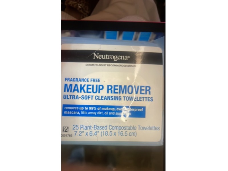 Neutrogena Makeup Remover Cleansing Towelette, 25 Count