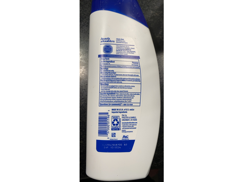 Head & Shoulders Classic Clean Daily Shampoo, 23.7 fl oz/700 mL