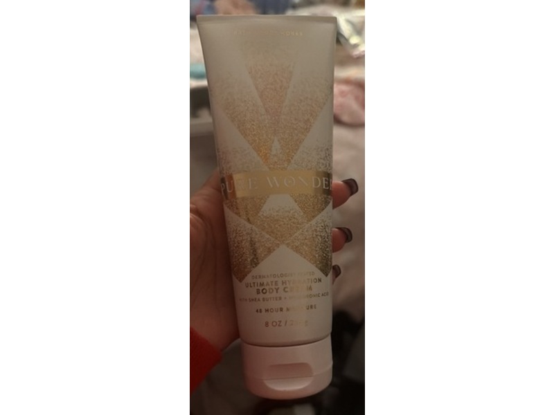 Bath & Body Works Ultimate Hydration Body Cream, Pure Wonder, 8 oz/226 g