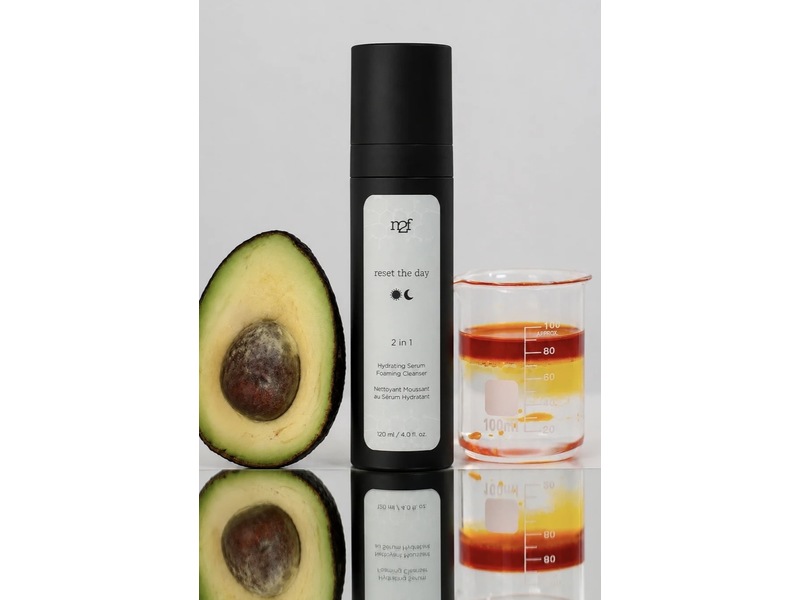 nine2five Reset The Day 2 in 1 Hydrating Serum Foaming Cleanser, 4.0 fl oz/120 mL