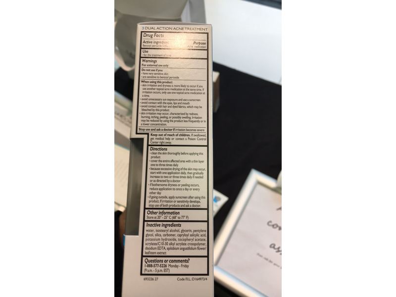 La Roche-Posay Effaclar Acne Treatment System