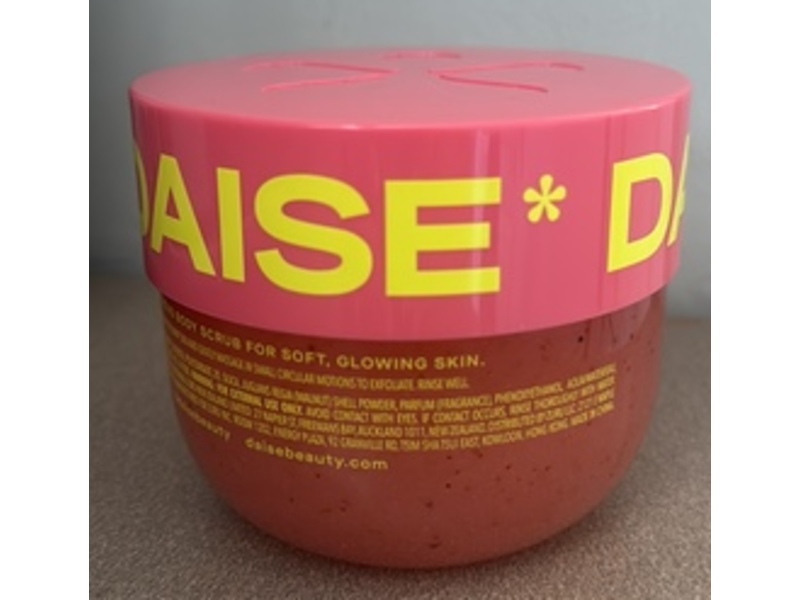 Daise Exfoliating Body Scrub, Pomegranate Glow, 18 oz/510 g