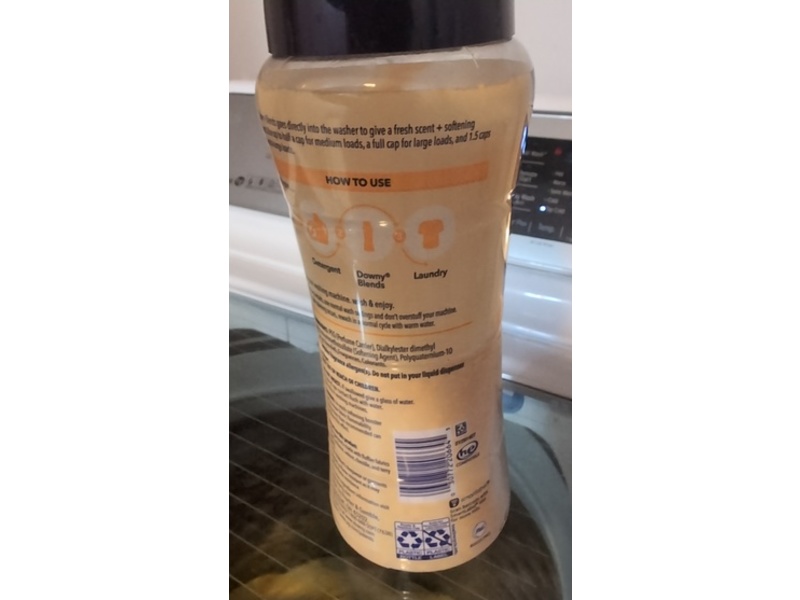 Downy Blends Soft & Fresh Scent Boosters, Toasted Vanilla, 24.5 oz/694 g