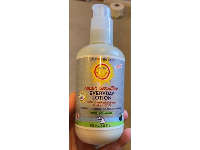 California Baby Super Sensitive Everyday Lotion, 8.5 fl oz/251 mL