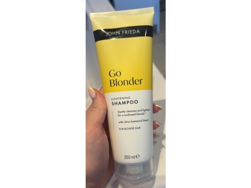 John Frieda Go Blonder Lightening Shampoo, 250 mL
