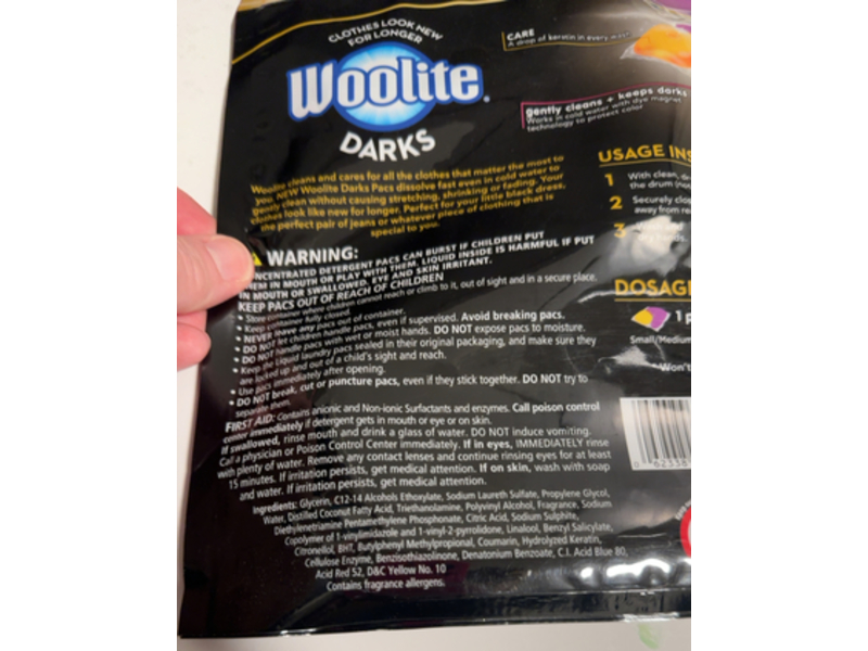 Woolite Darks Clean & Care Benefits Detergent, 23.2 oz/659 g, 30 Pacs