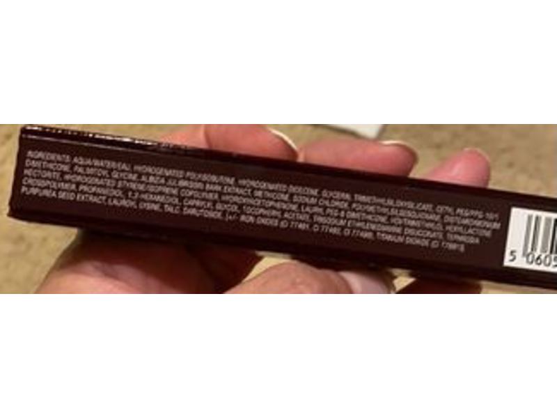 Charlotte Tilbury Magic Away Liquid Concealer, 5 Medium, 4 mL