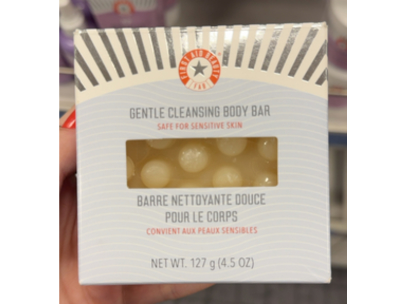 First Aid Beauty Gentle Cleansing Bar, 4.5 oz/127 g