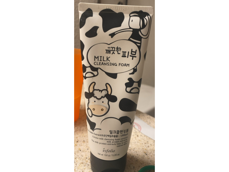 Esfolio Milk Cleansing Foam, 5.29 oz/ 150 g