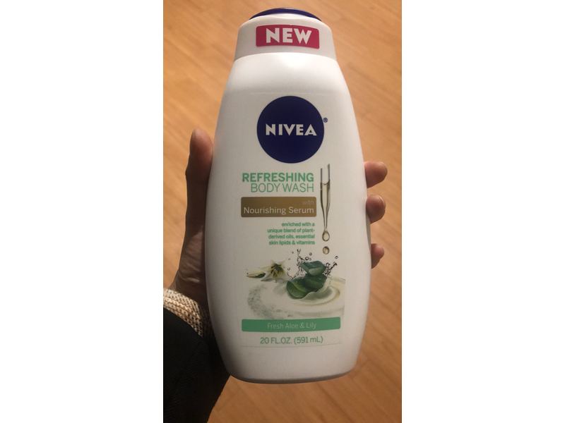 Nivea Refreshing Body Wash, Nourishing Serum, Fresh Aloe and Lily, 20 fl oz/591 mL