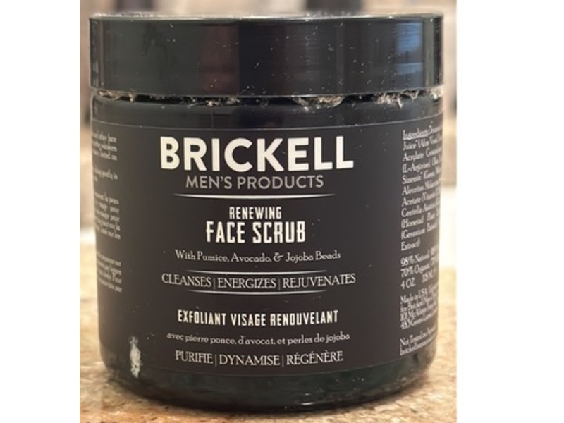 Brickell Renewing Face Scrub, Jojoba Beads, Avocado & Pumice, 4 oz/118 mL