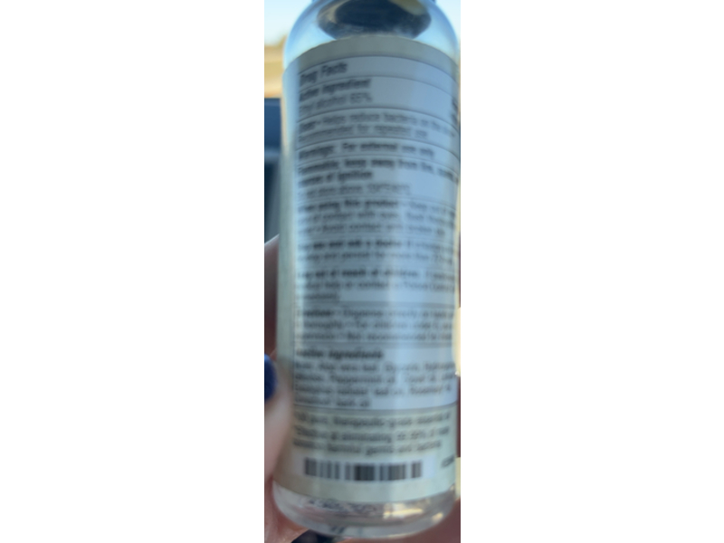 Young Living Thieves Waterless Hand Sanitizer, Peppermint Oil & Moisturizing Aloe, 2 fl oz/60 mL