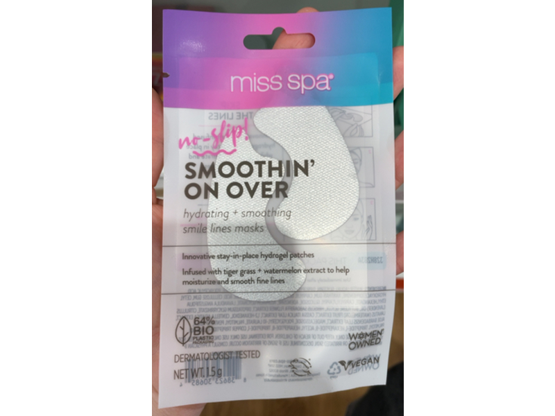 Miss Spa No-Slip Smoothin' On Over Hydrating + Smoothing Smile Lines Masks, 1.5 g