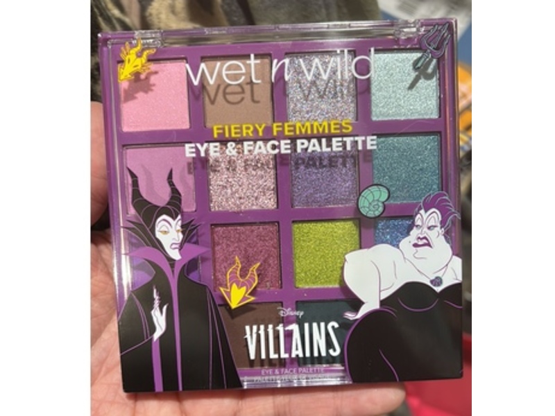 Wet N Wild Disney Villains Fiery Femmes Eye & Face Palette, Beautiful Destroyer, 0.62 oz/17 g