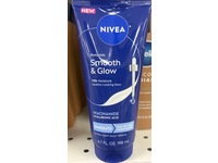 Nivea Smooth & Glow Body Milk, Niacinamide & Hyaluronic Acid, 6.7 fl oz/198 mL - thumbnail 2