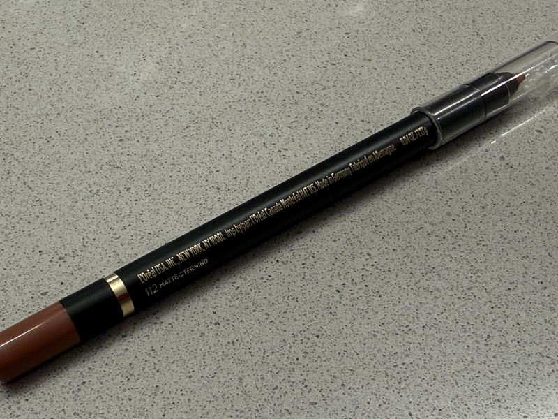 L'Oreal Paris Colour Riche Matte Lip Liner, Matte-Stermind, 0.04 oz/1.13 g