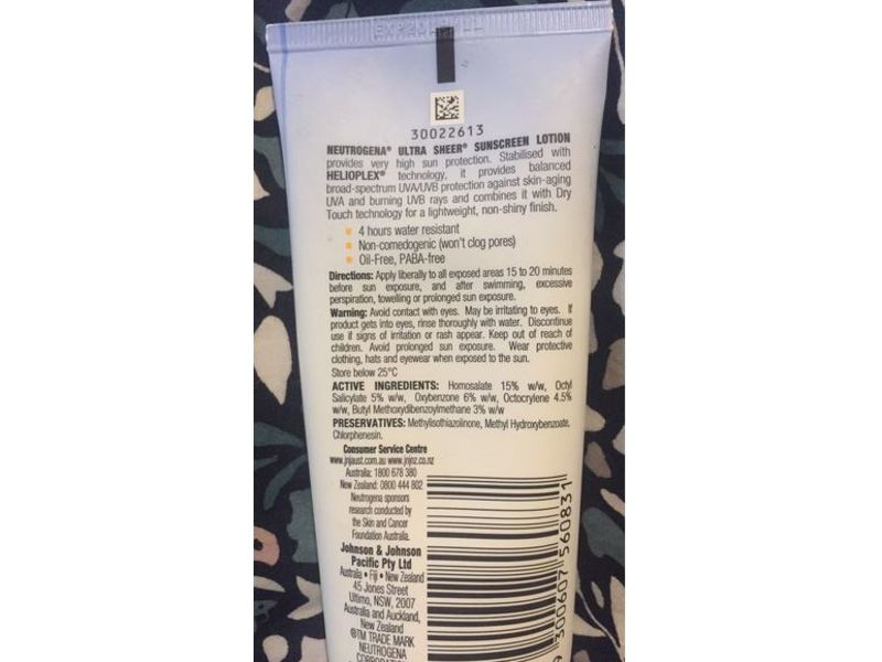 Neutrogena Ultra Sheer Dry-Touch Sunscreen Lotion, SPF 50+, 85 mL