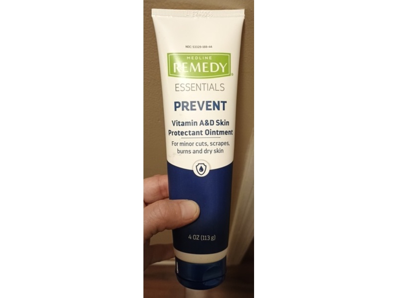 Medline Remedy Skin Protectant Ointment, Vitamin A & D, 4 oz/113 g