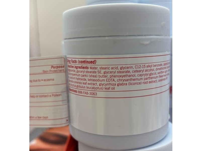 First Aid Beauty Ultra Repair Cream, Colloidal Oatmeal, 6 oz/170.1 g