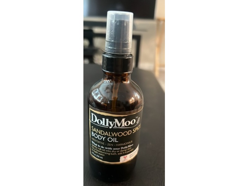 Dolly Moo Sandalwood Spice Body Oil, 4 fl oz/118 mL