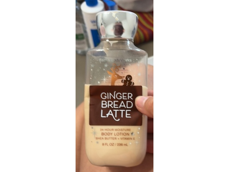 Bath & Body Works Body Lotion, Ginger Bread Latte, 8 fl oz/236 mL