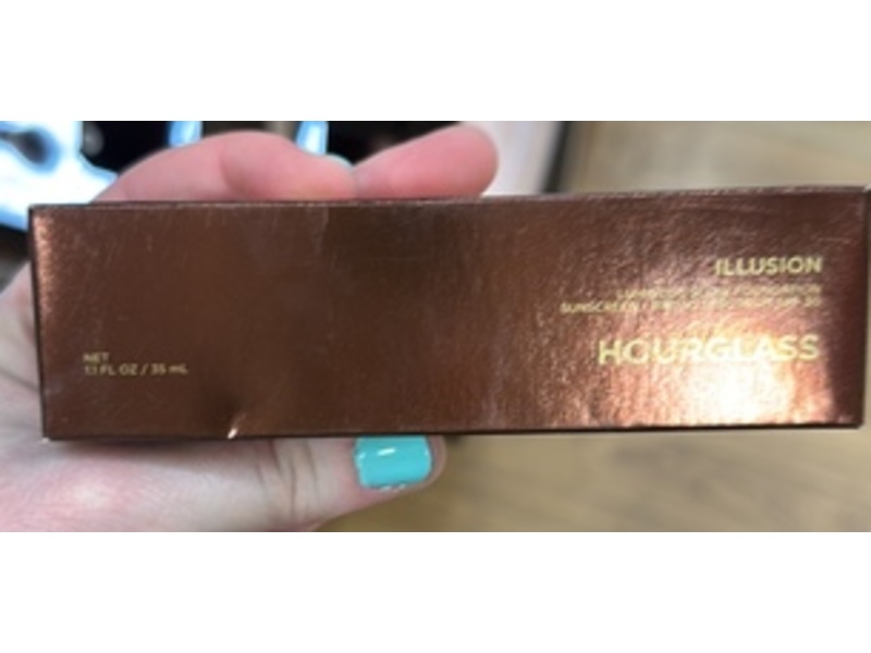 Hourglass Illusion Luminous Glow Foundation, SPF 30 Color 1, 1.1 fl oz35 mL