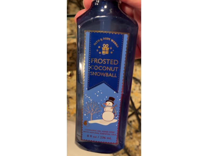 Bath & Body Works Frosted Coconut Snowball Cleansing Gel Hand Soap, Natural Essential Oils, 8 fl oz/236 mL