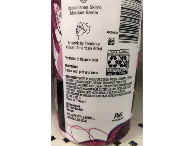 Olay Balances & Evens Skin Body Wash, Vitamin C, B3, 17.9 fl oz/530 mL, Pack Of 4