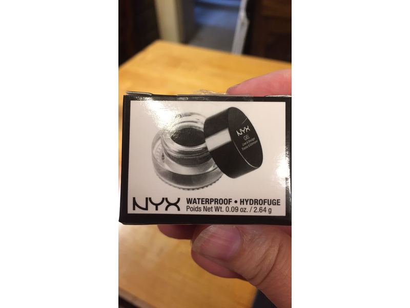 NYX Professional Makeup Gel Eyeliner and Smudger, Betty, Jet Black, 0.11 oz