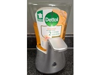 Dettol Nourish Cleansing Hand Soap, Honey & Vanilla Scent 250 mL - thumbnail 2
