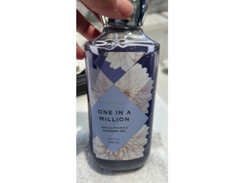 Bath & Body Works Shower Gel, One In A Million, 10 fl oz/295 mL, Pack Of 2