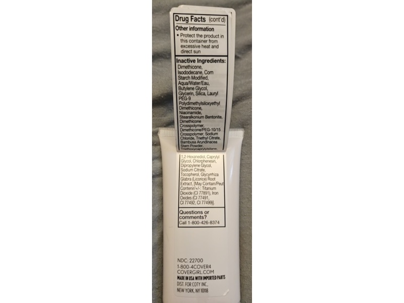 Covergirl Clean Fresh Blurring Skin Tint, SPF 30, 405 Fair Cool, 1 fl oz/30 mL