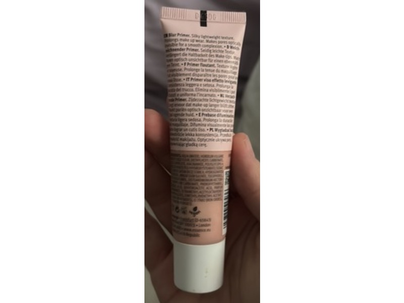 Essence Silky Blur Poreless Primer, 1.01 fl oz/30 mL