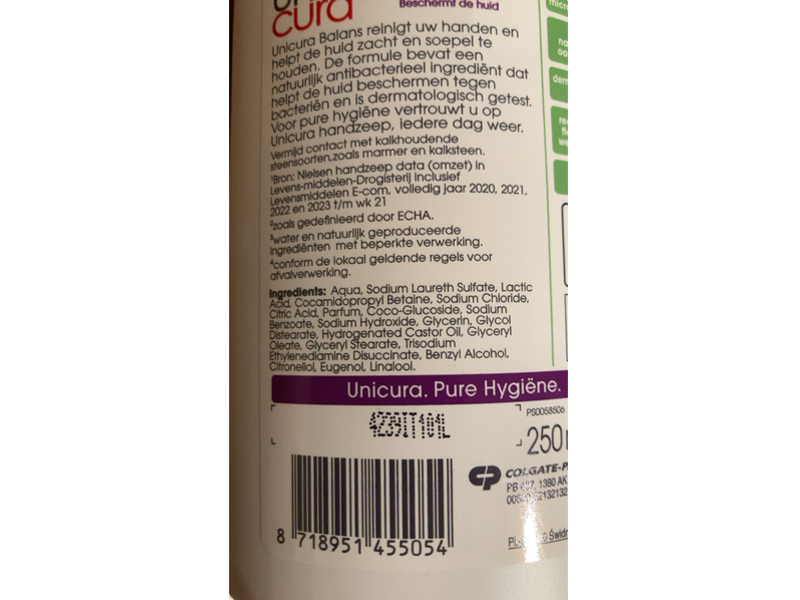 Unicura Antibacterial Balance Hand Soap, 250 mL