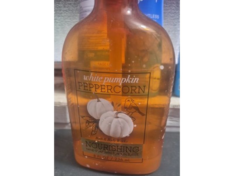 Bath & Body Works White Pumpkin Peppercorn Nourishing Hand Soap, 8 fl oz/236 mL
