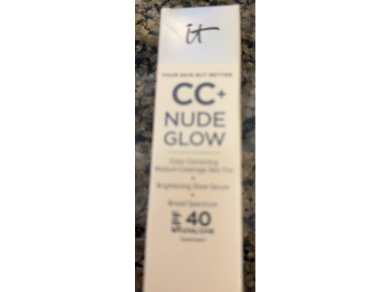 It Cosmetics CC+ Nude Glow Lightweight Foundation + Glow Serum, SPF 40, 1.08 oz/32 mL