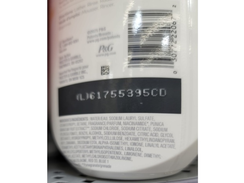 Olay Fresh Radiance Body Wash, Black Cherry & Vanilla, 22 fl oz/650 mL