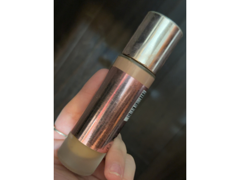 Revolution Conceal & Define Foundation, F10, 23 mL