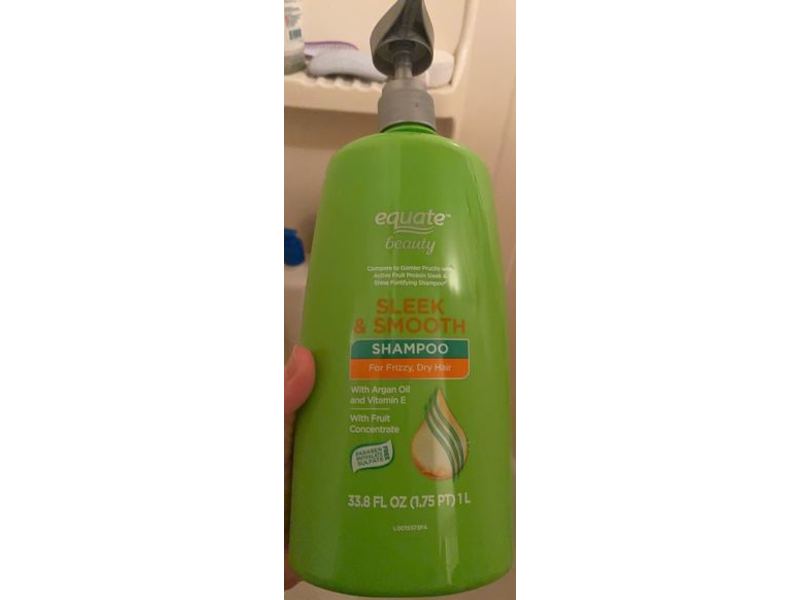 Equate Beauty Sleek & Smooth Shampoo, Frizzy, Dry Hair, Argan Oil And Vitamin E, 33.8 fl oz/1 L